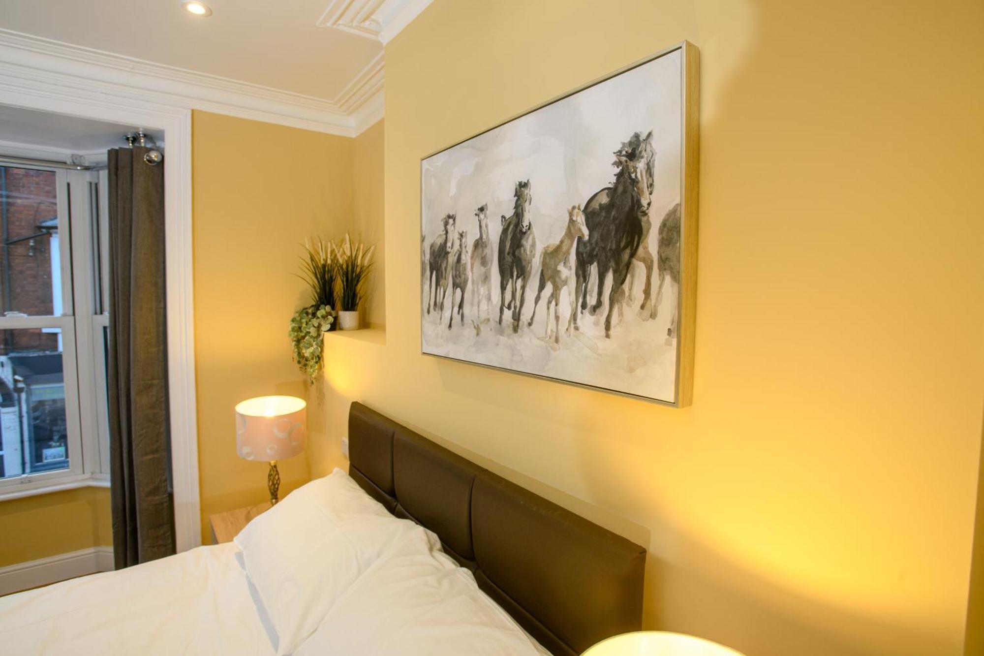 Tavmar Accommodation Лінкольн Екстер'єр фото
