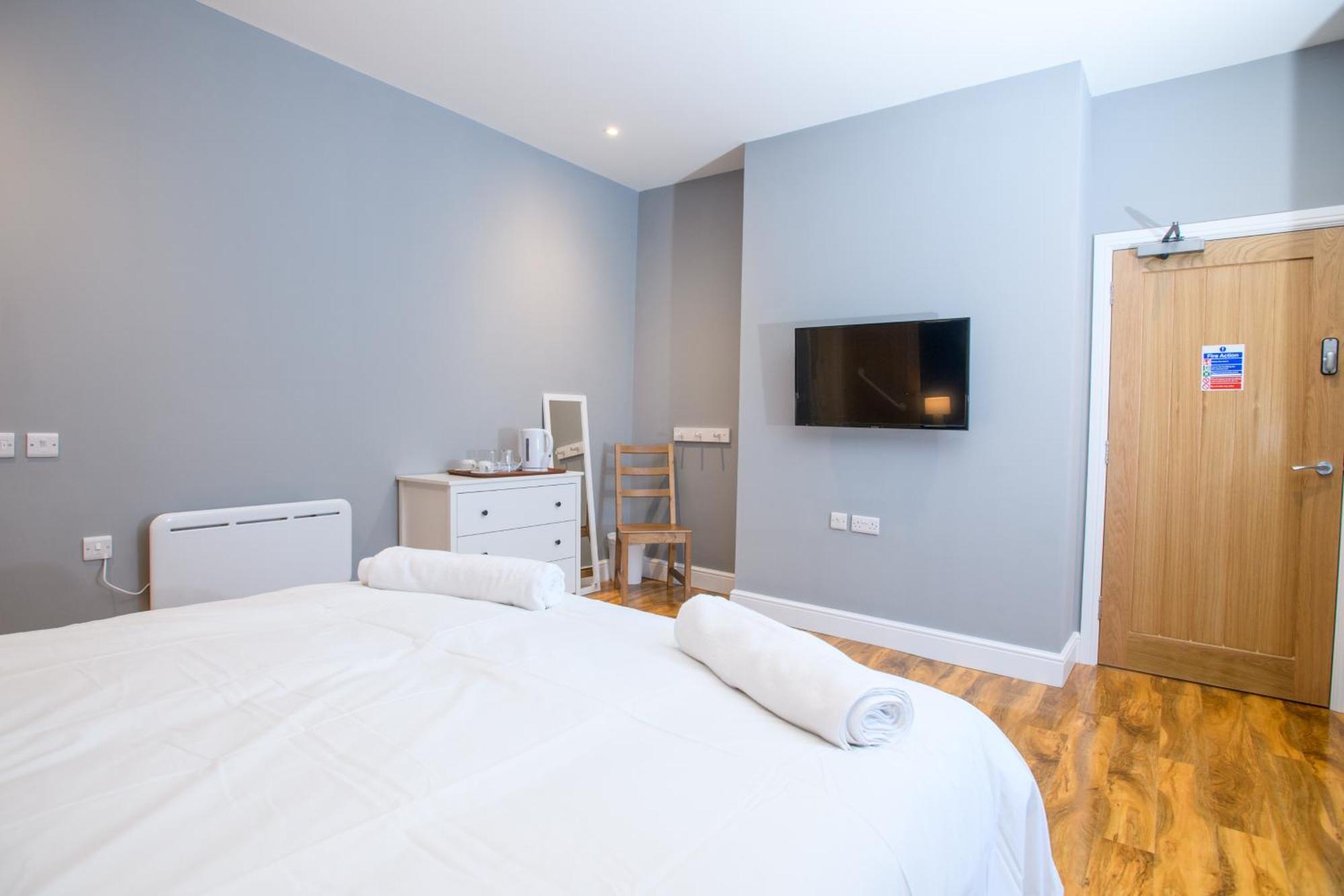Tavmar Accommodation Лінкольн Екстер'єр фото